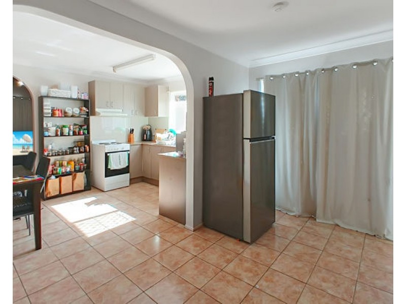 31/18 Defiance Road, Logan Central QLD 4114