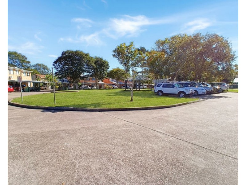 31/18 Defiance Road, Logan Central QLD 4114