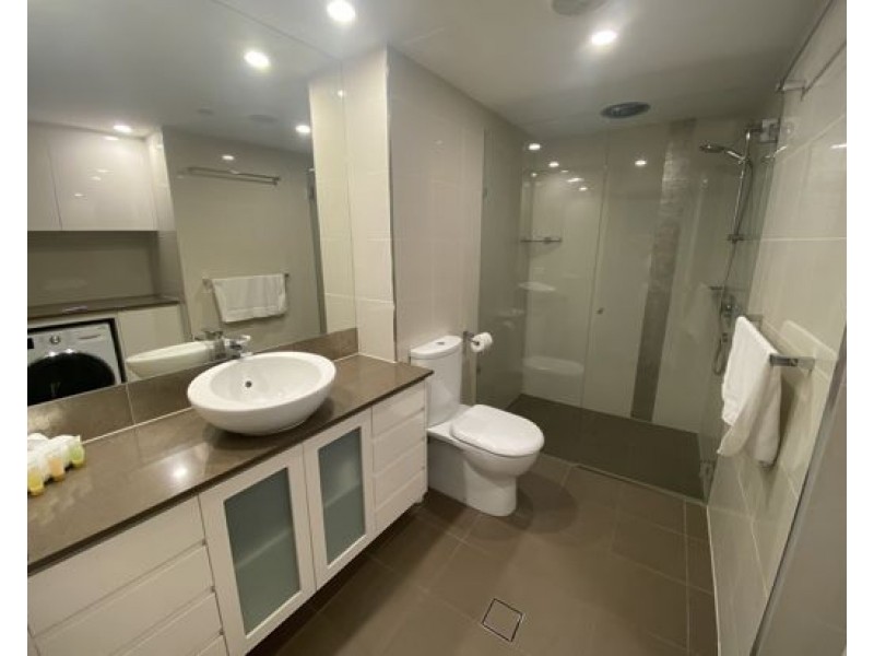 24/29-39 Woodroffe Avenue, Main Beach QLD 4217
