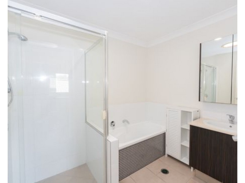 9/6-8 Macquarie Way, Browns Plains QLD 4118