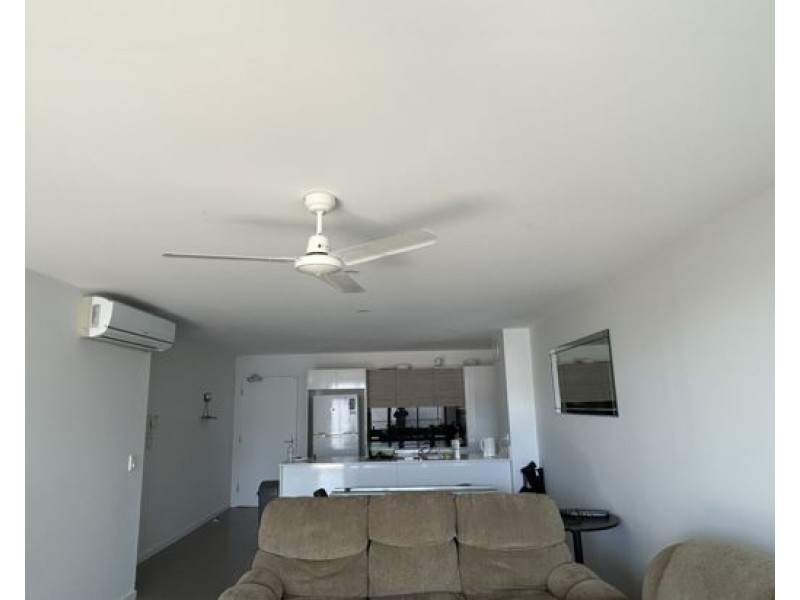 2004/1-7 Waterford Court Bunda 1-7 Waterford Court, Bundall QLD 4217
