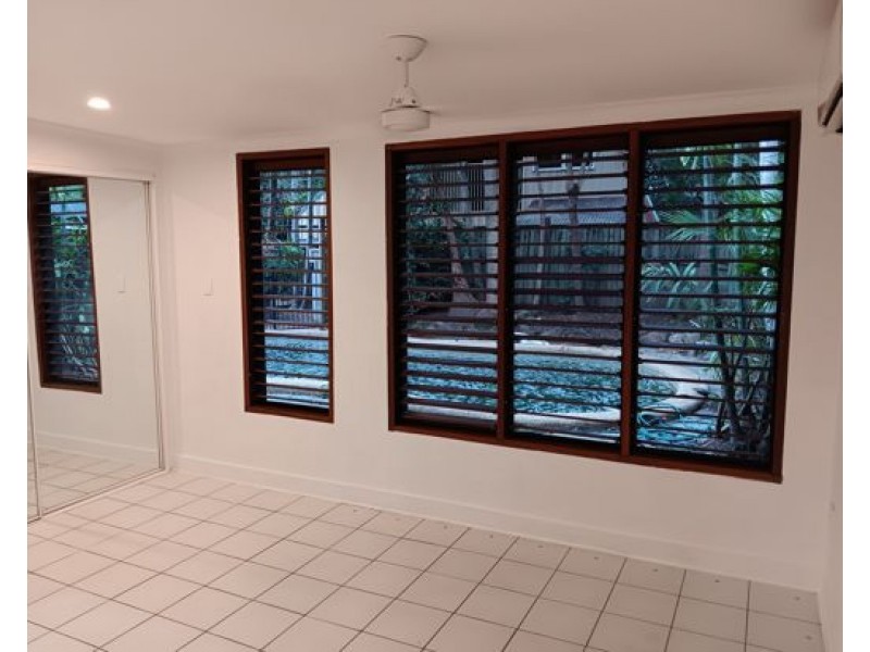 15 Cantal Close, Smithfield QLD 4878