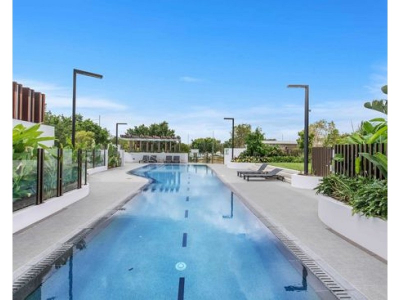 10814/320 MacArthur Ave, Hamilton QLD 4007