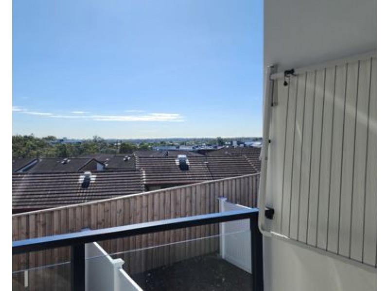 4/232 Winstanley St, Carina Heights QLD 4152