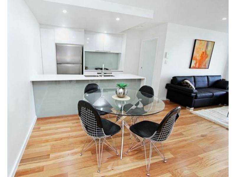 61/68 Benson St, Toowong QLD 4066