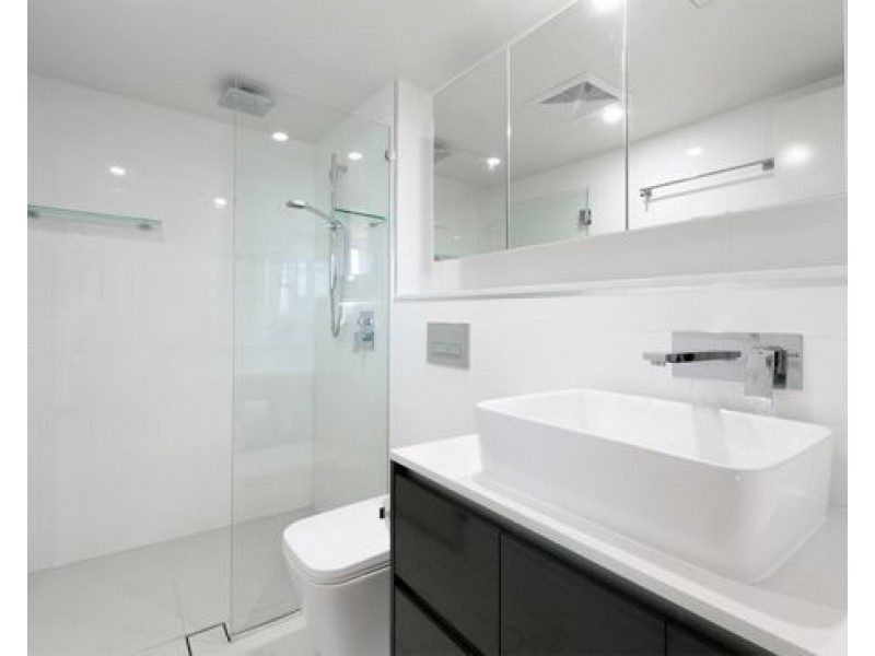 61/68 Benson St, Toowong QLD 4066