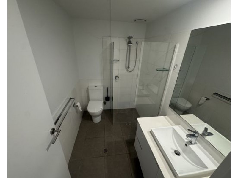 4204/1-7 Waterford Court, bund 1-7 Waterford Court, Bundall QLD 4217