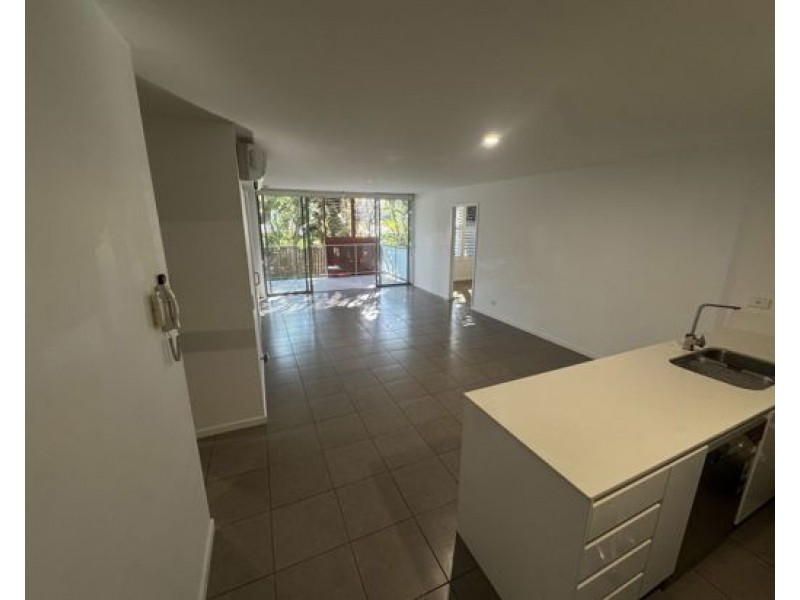 4204/1-7 Waterford Court, bund 1-7 Waterford Court, Bundall QLD 4217