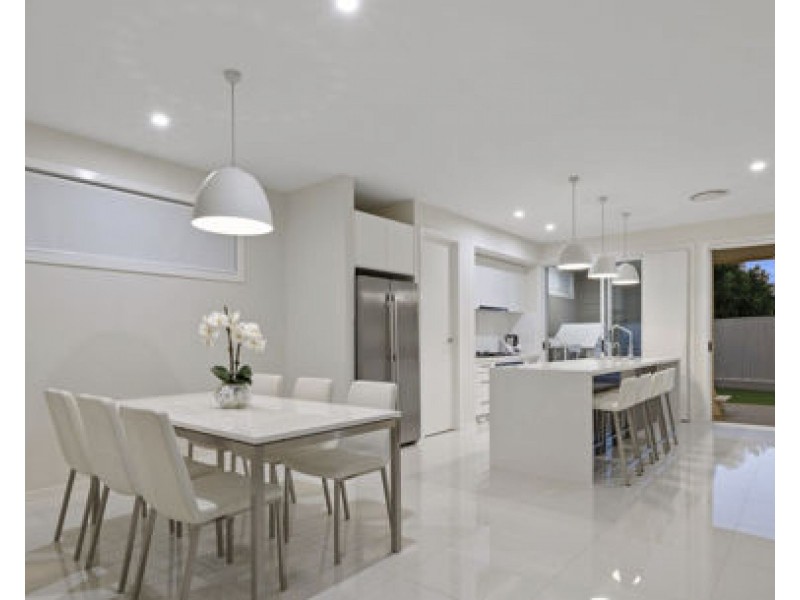 32 Phoenix Street, Rochedale QLD 4123