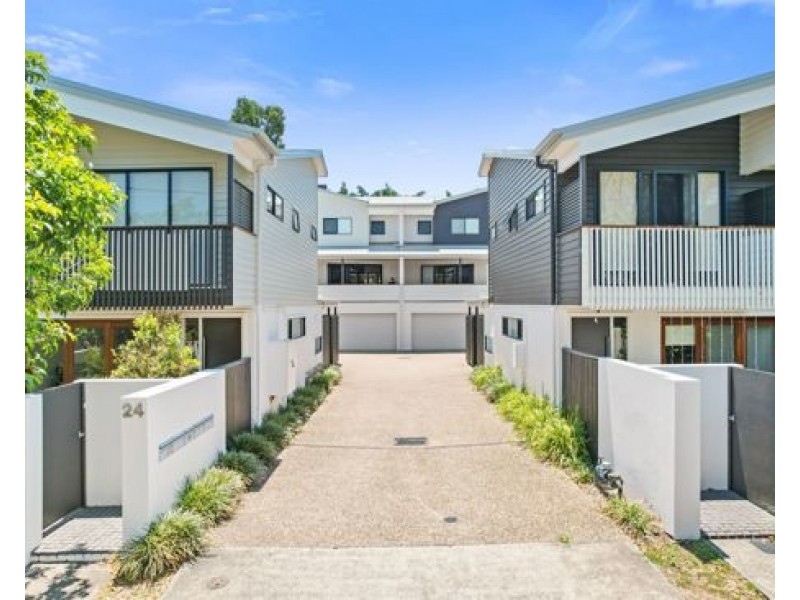 8/24 Querrin Street, Yeronga QLD 4104