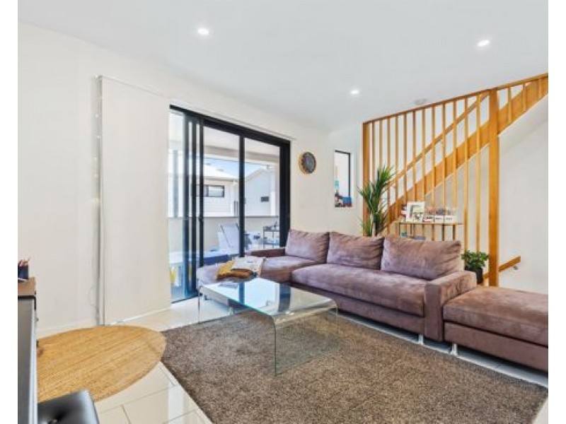 8/24 Querrin Street, Yeronga QLD 4104