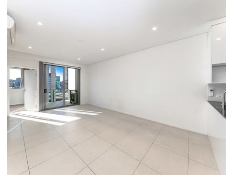 807 50 Mclachlan St, Fortitude Valley QLD 4006