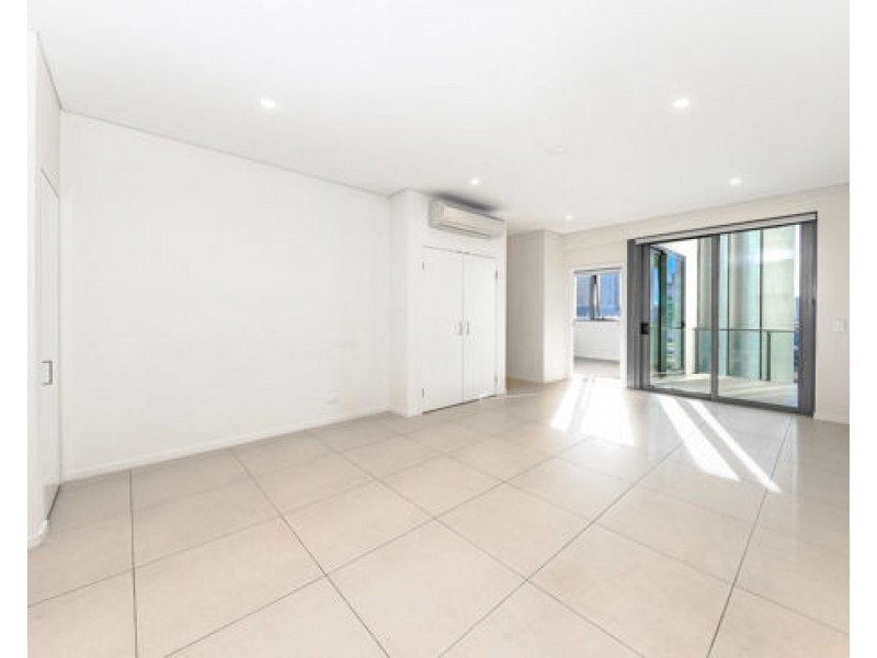 807 50 Mclachlan St, Fortitude Valley QLD 4006