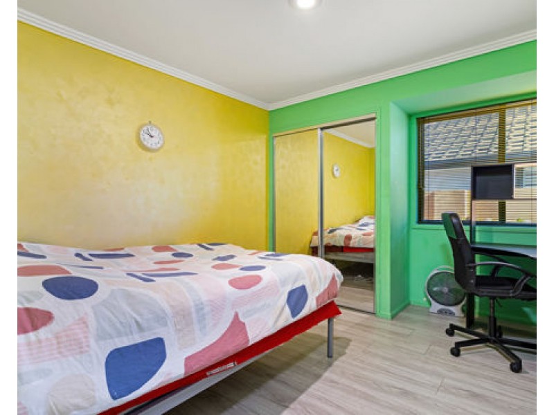 31 Nottinghill Gate Drive, Arundel QLD 4214