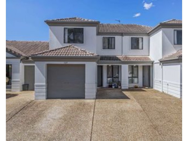 127/8 Ghilgai Road, Merrimac QLD 4226