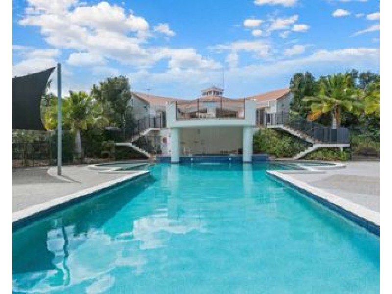 127/8 Ghilgai Road, Merrimac QLD 4226