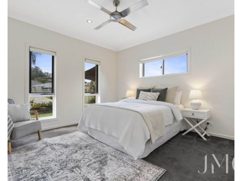 128 Ormeau Ridge Road, Ormeau Hills QLD 4208