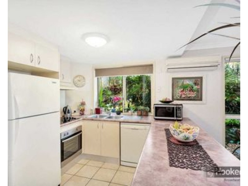 11/127-143 Greenacre Drive, Parkwood QLD 4214