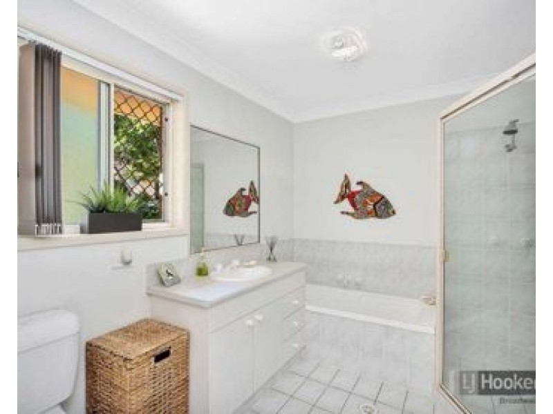 11/127-143 Greenacre Drive, Parkwood QLD 4214