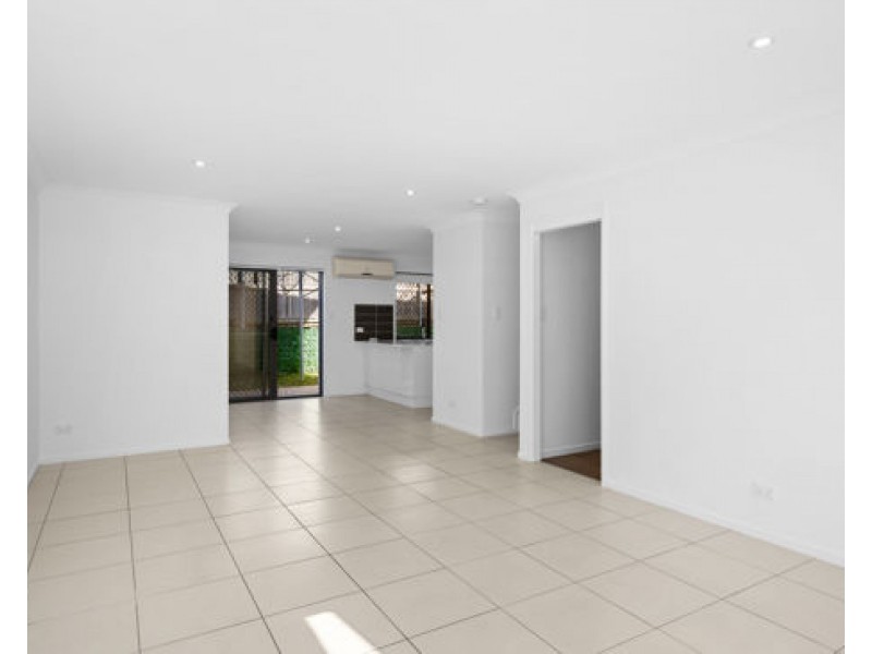 61 88 Shelduck Place, Calamvale QLD 4116