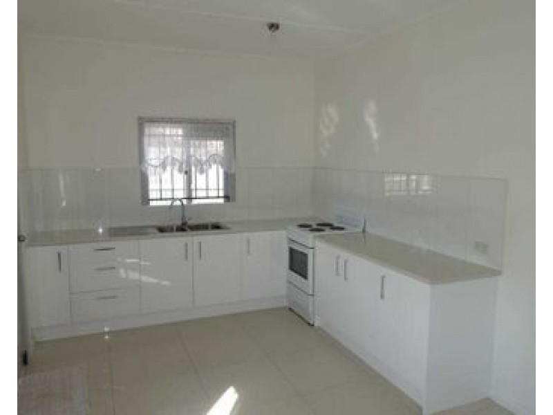 36 Nyleta Street, Coopers Plains QLD 4108