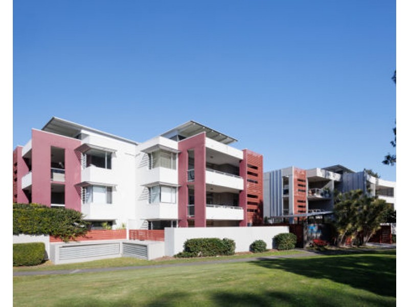 17/2 Campbell Street, Toowong QLD 4066