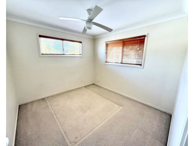 U52 88-98 Limetree Parade, Runaway Bay QLD 4216