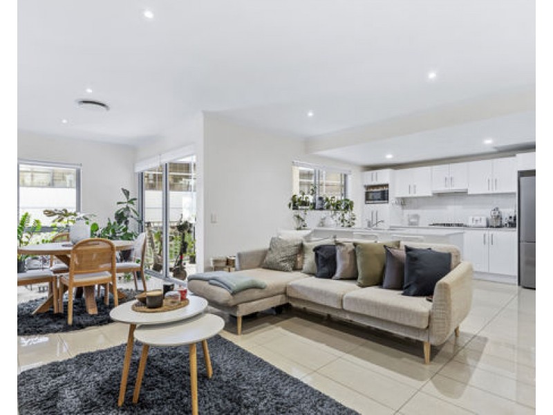 204/23 Robinson Place, Kelvin Grove QLD 4059