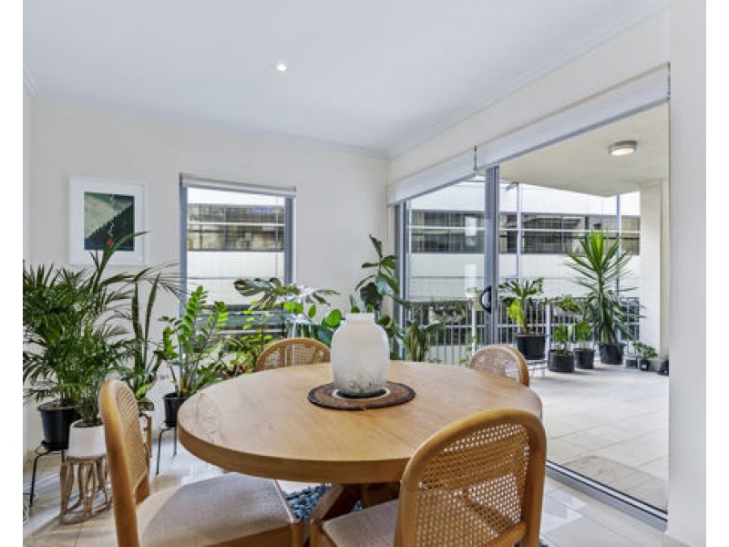 204/23 Robinson Place, Kelvin Grove QLD 4059