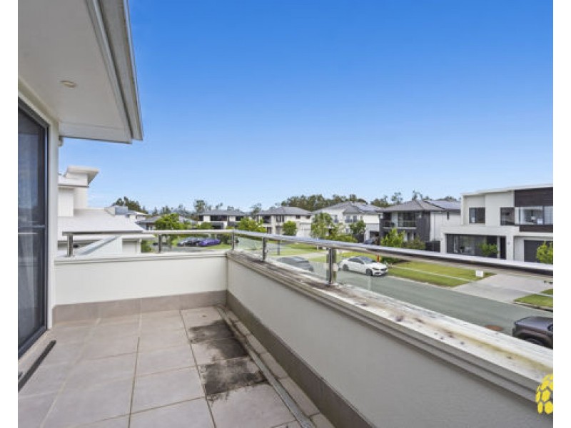 89 Serenity Boulevard, Helensvale QLD 4212