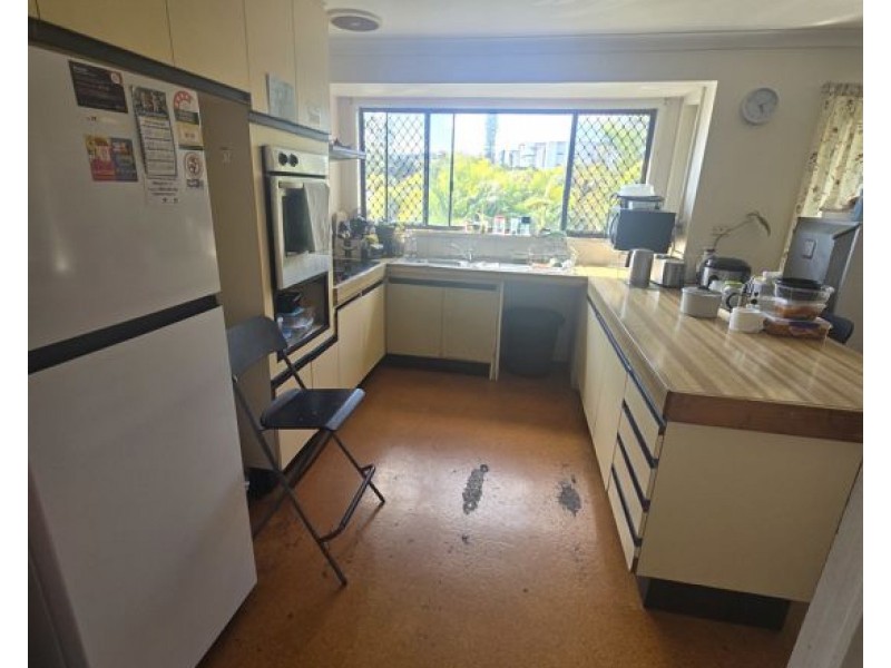 3 Banwell Cr, Carindale QLD 4152