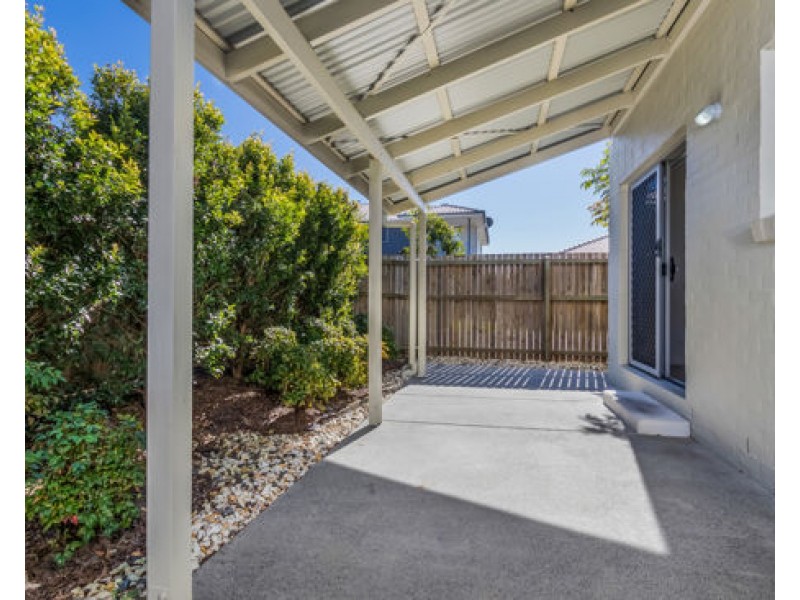 21 6 CLEARWATER STREET, Bethania QLD 4205