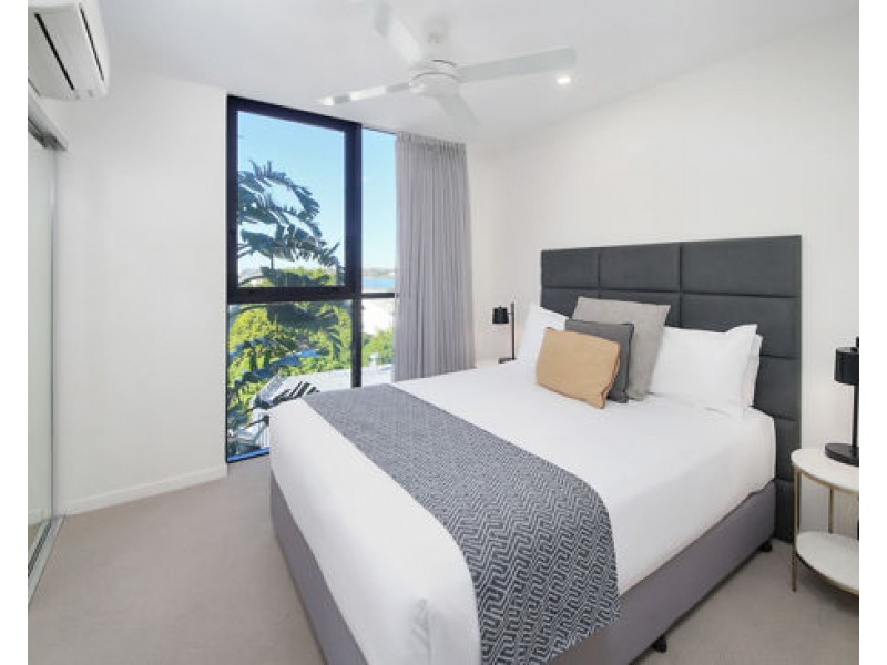 404 35 Hercules Street, Hamilton QLD 4007