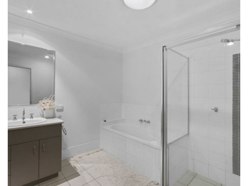 17/29 Lachlan Drive, Wakerley QLD 4154