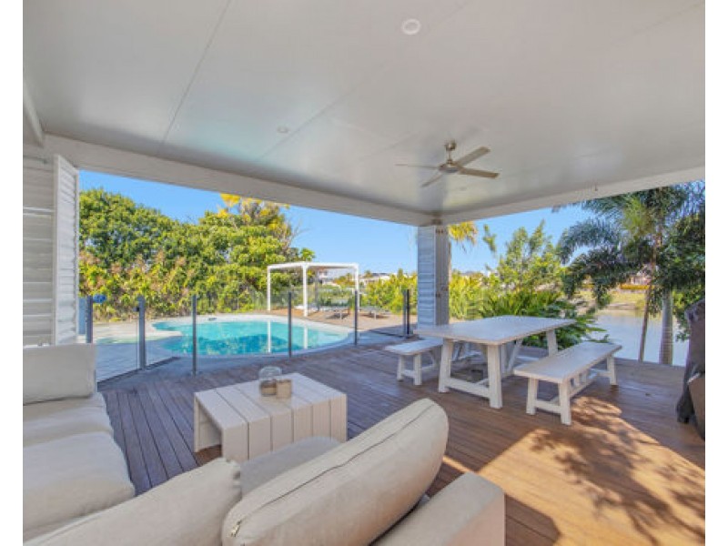 42 Blair Athol Crescent, Sorrento QLD 4217