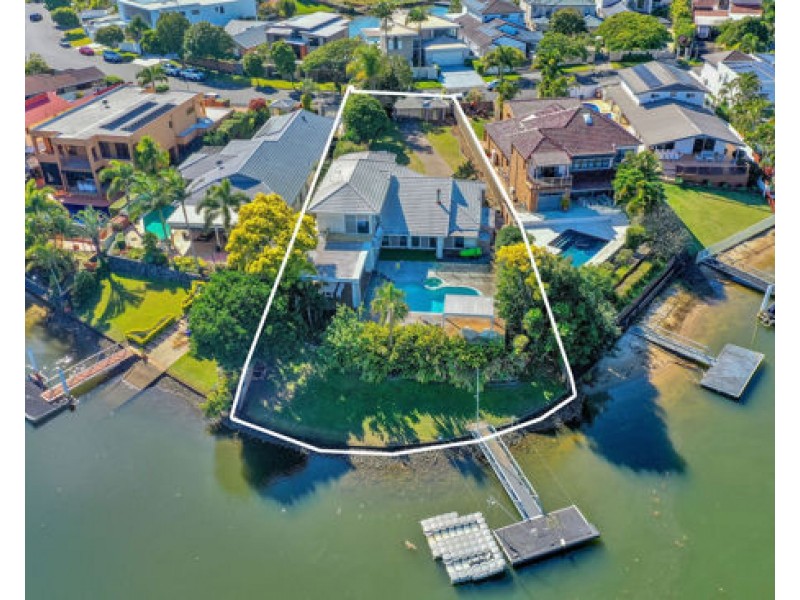 42 Blair Athol Crescent, Sorrento QLD 4217