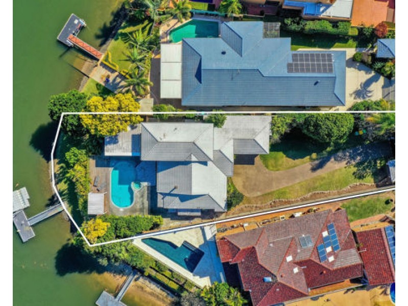 42 Blair Athol Crescent, Sorrento QLD 4217