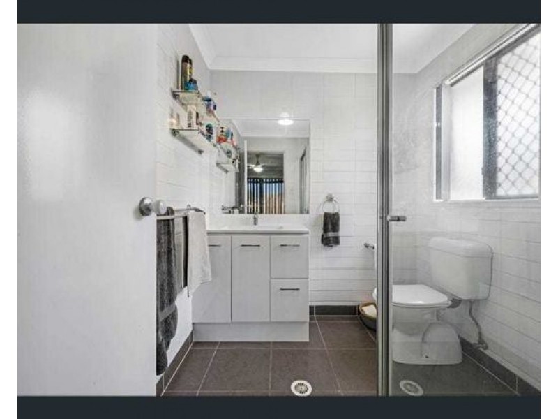3 Glenveagh Place, Kallangur QLD 4503