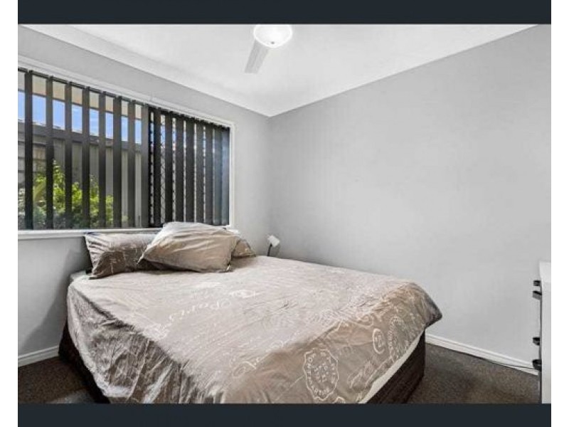 3 Glenveagh Place, Kallangur QLD 4503