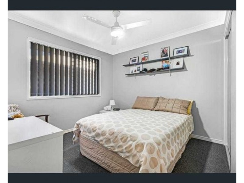 3 Glenveagh Place, Kallangur QLD 4503