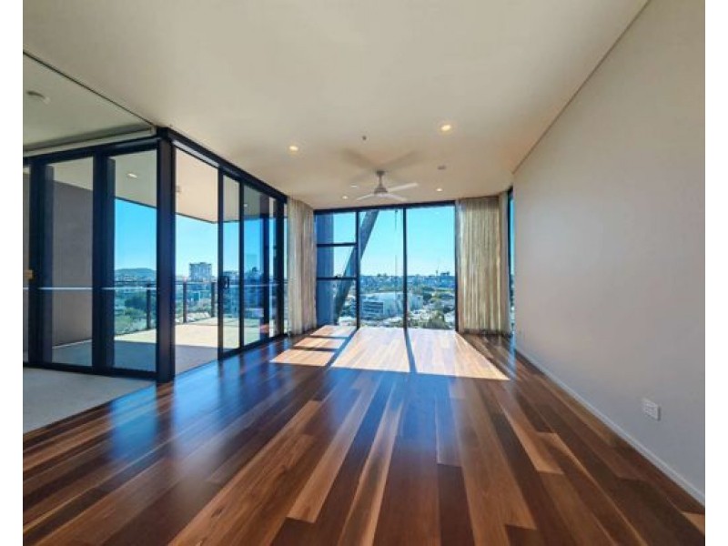 Unit 71001 25 Mollison St, West End QLD 4101