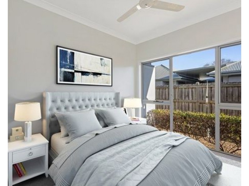 51 Watervale Parade, Wakerley QLD 4154