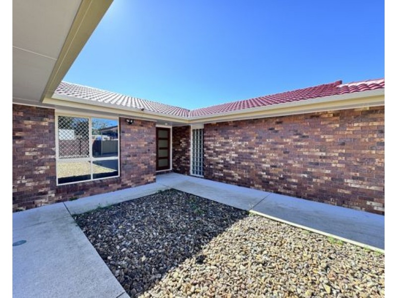 153 Hellawell Road, Sunnybank Hills QLD 4109