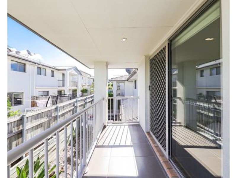 40 20 Kianawah Road South, Manly West QLD 4179
