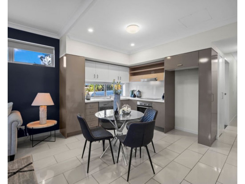 Unit 6/96 Dell Road, St Lucia QLD 4067