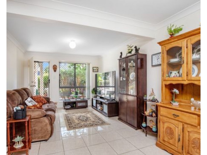 42/175 Fryar road, Eagleby QLD 4207