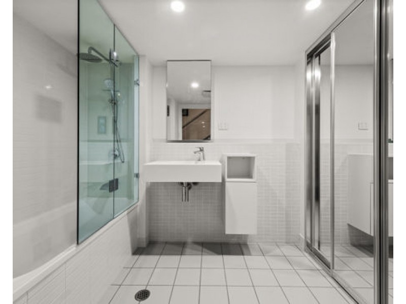 ID:21537601/50 Macquarie Street, Teneriffe QLD 4005