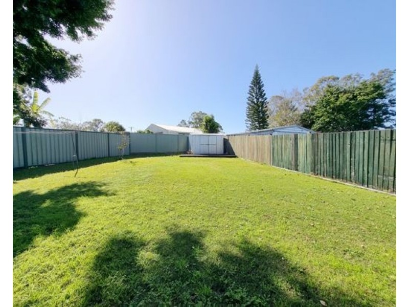 1 Hinchinbrook Ave, Bethania QLD 4205