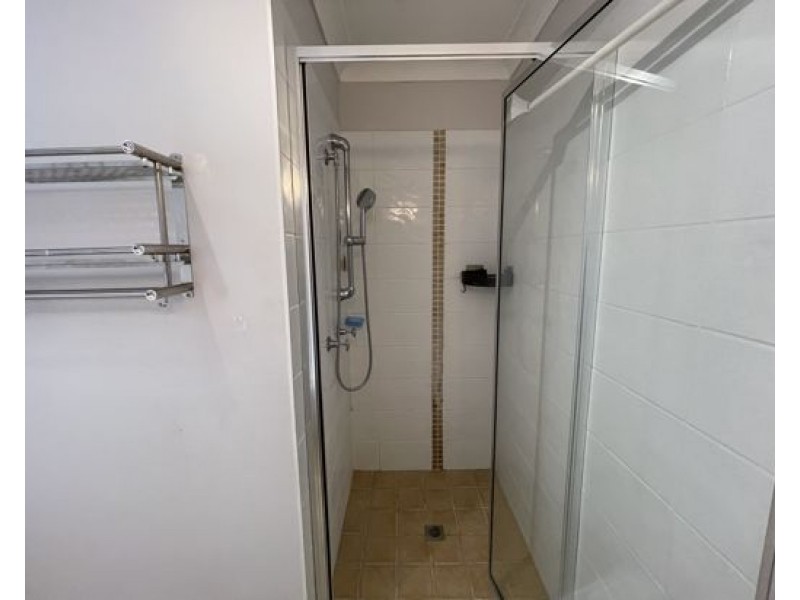 60 601 Pine Ridge Road, Coombabah QLD 4216