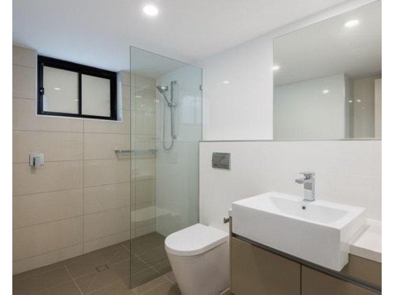 Unit 205 45 Wellington Road, East Brisbane QLD 4169